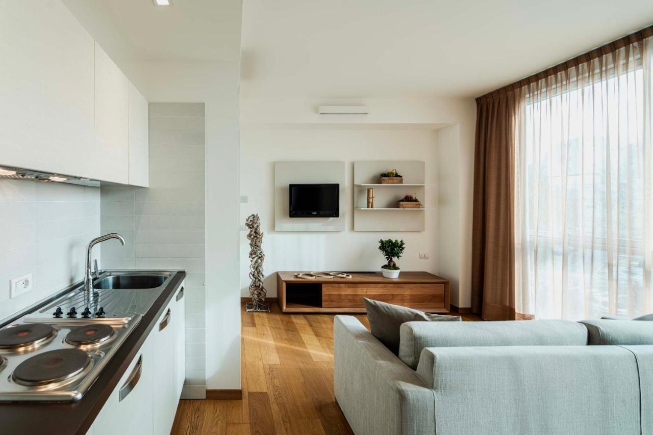 Portus Appartamenti ปอร์โตกรูอาโร ภายนอก รูปภาพ