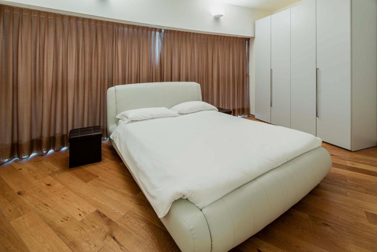 Portus Appartamenti ปอร์โตกรูอาโร ภายนอก รูปภาพ